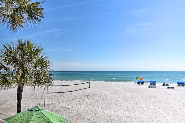 Private Balcony W/ Gulf Views: Indian Shores Condo - Indian Shores, FL