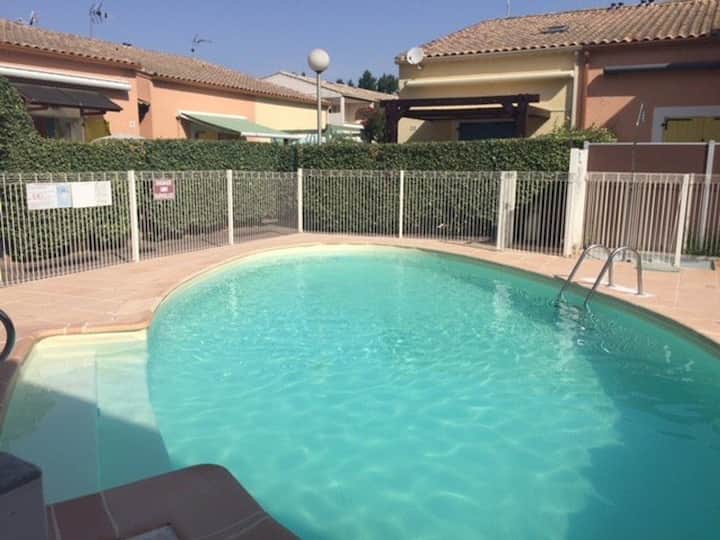 Escapade Côtière Avec Terrasse Et Confort - Marseillan