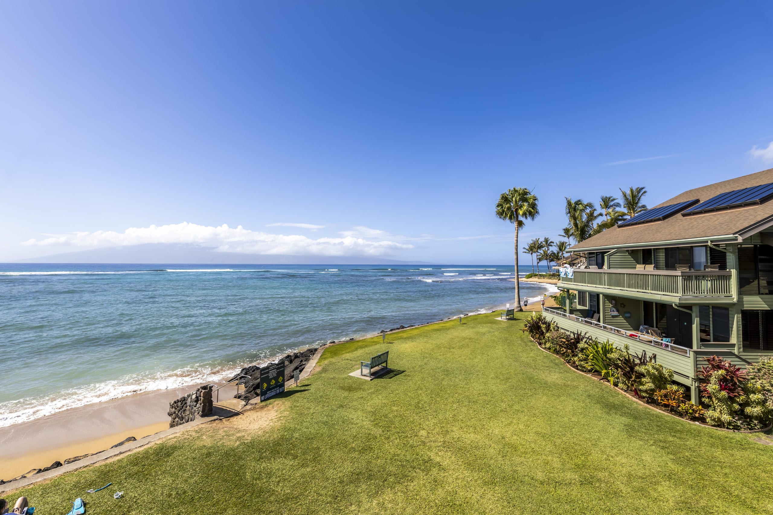 Condo in Lahaina · ★4.75 · 3 bedrooms · 7 beds · 2 baths - Image 13