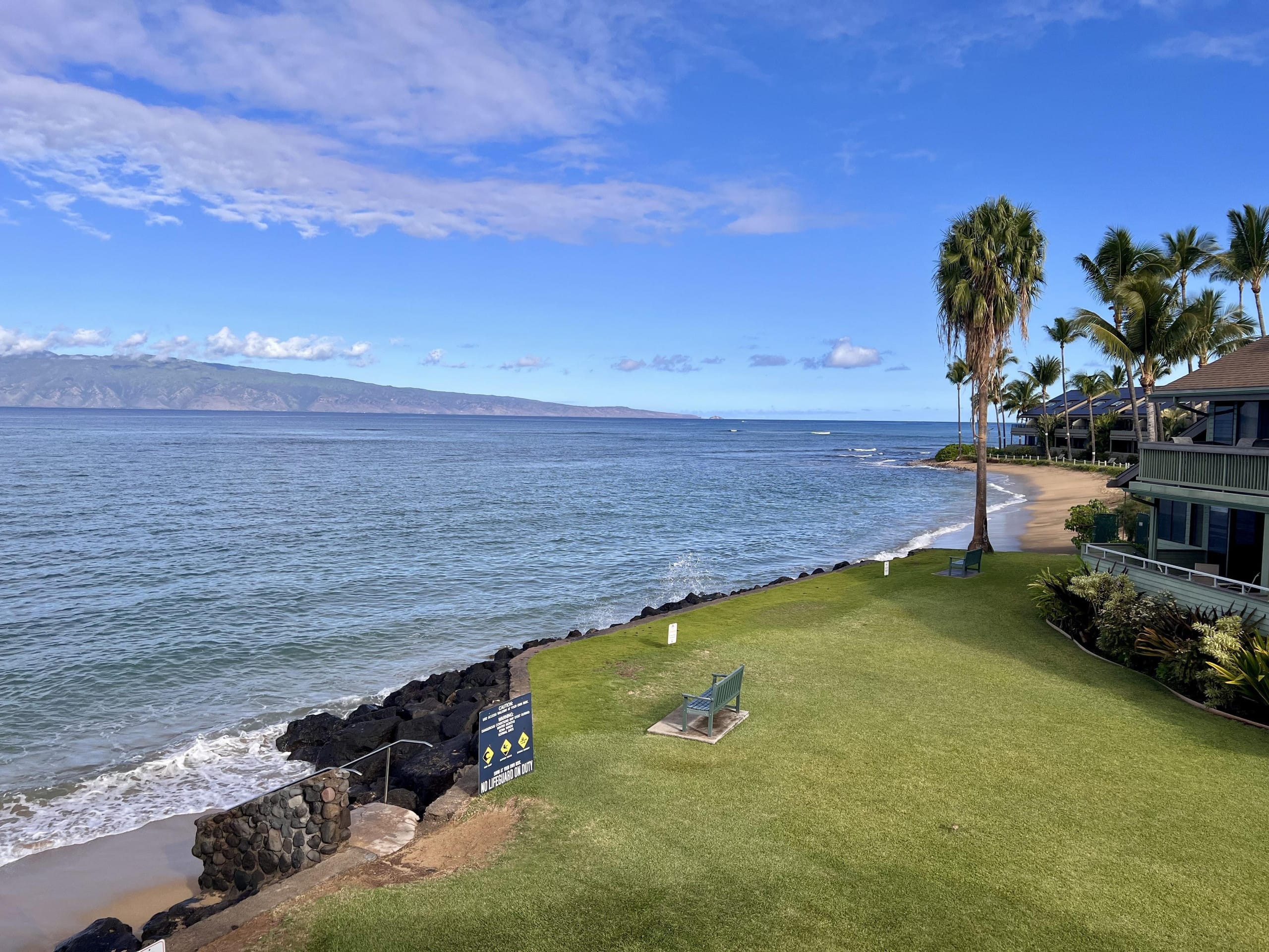 Condo in Lahaina · ★4.75 · 3 bedrooms · 7 beds · 2 baths - Image 12