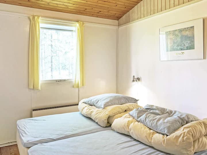 Maison De Vacances Pour 6 A Aakirkeby-by Traum - 보른홀름