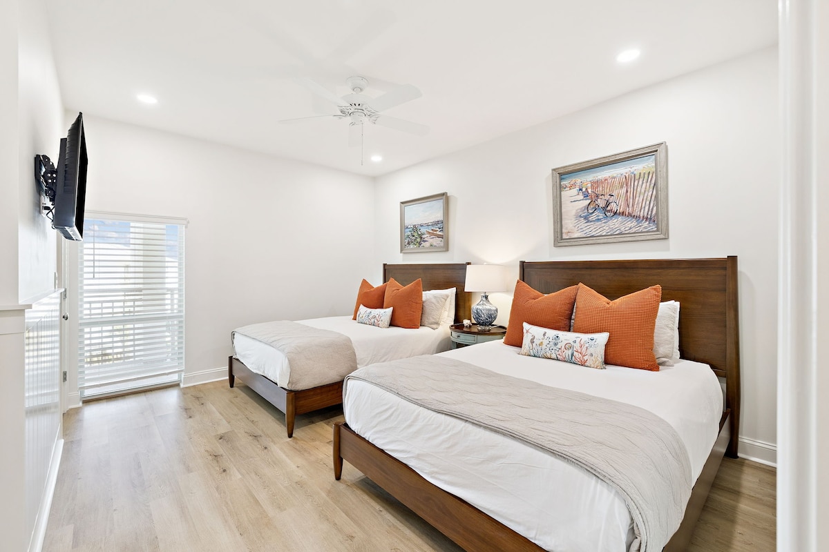 Chumba cha Mgeni cha Malkia - Vitanda 2 vya Malkia + Runinga ya Skrini Nyembamba