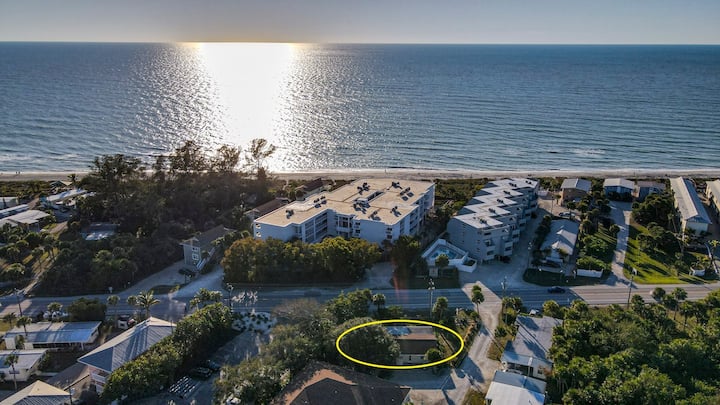 Island Breeze 15 - 2 Beds, Beach Access And Pool - Englewood, FL