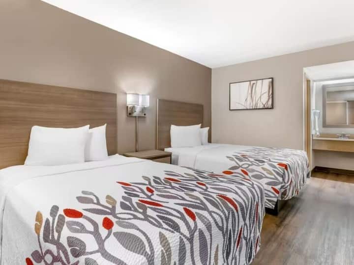 2 Affordable Rooms For University Visitors W/ Pool - Tucson, AZ