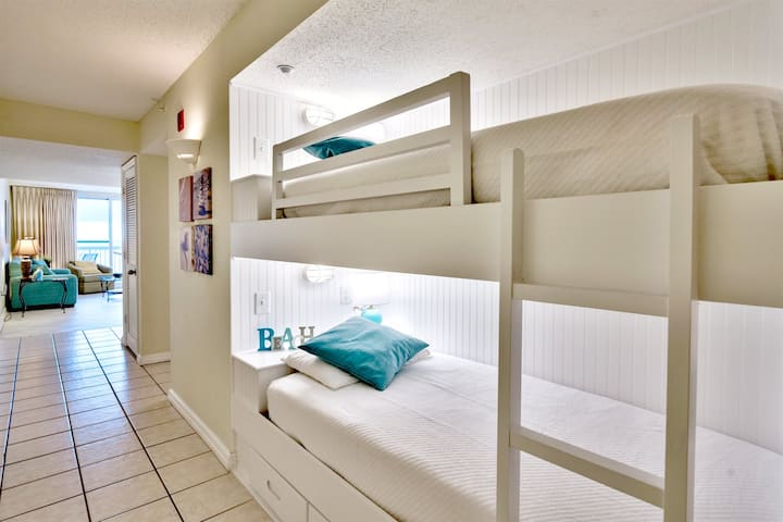 Built-in bunk beds in the hallway