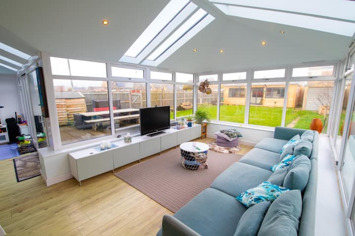 The Family Beach House - Camber Sands - Camber Sands