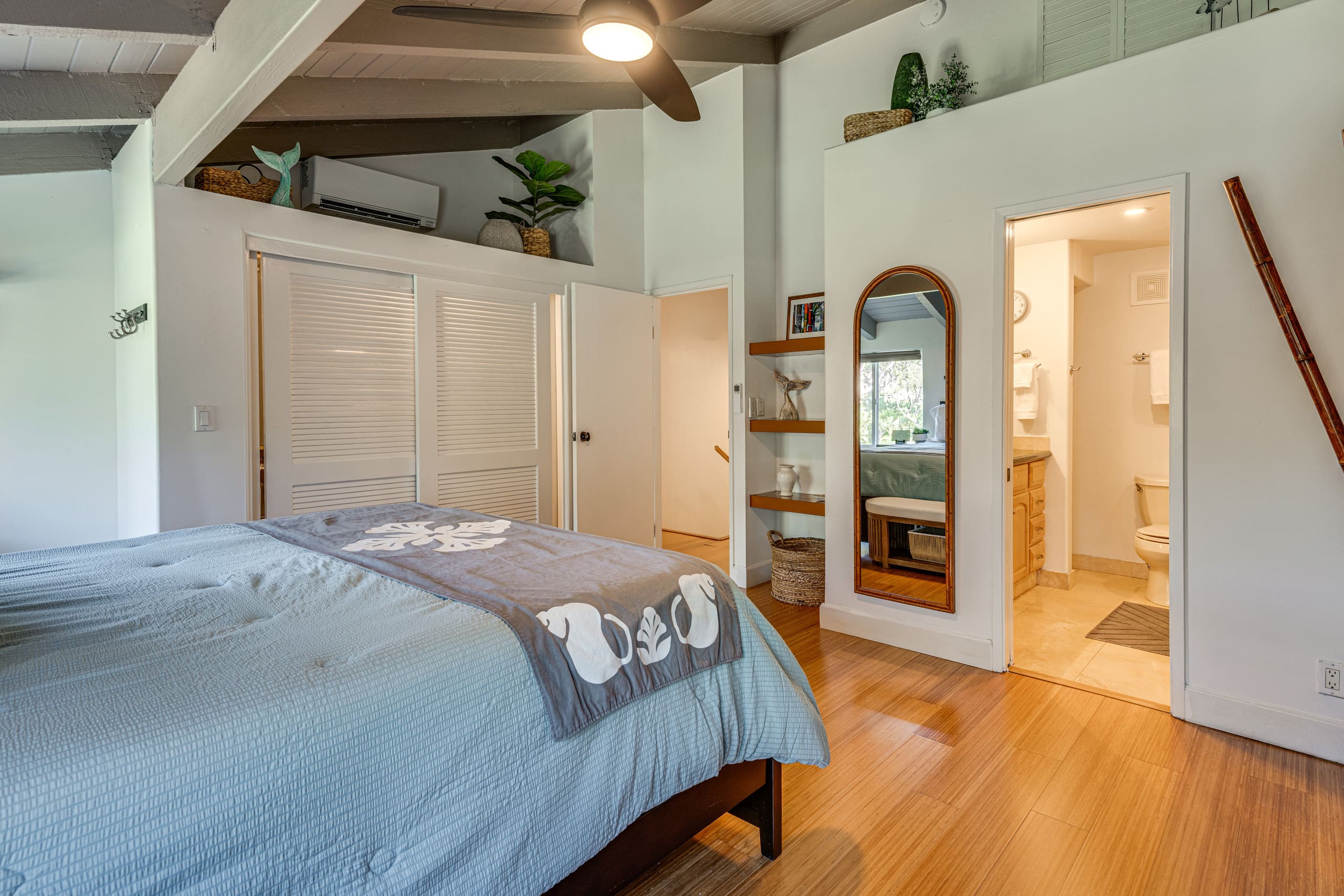Townhouse in Lahaina · ★5.0 · 2 bedrooms · 4 beds · 2.5 private baths - Image 21