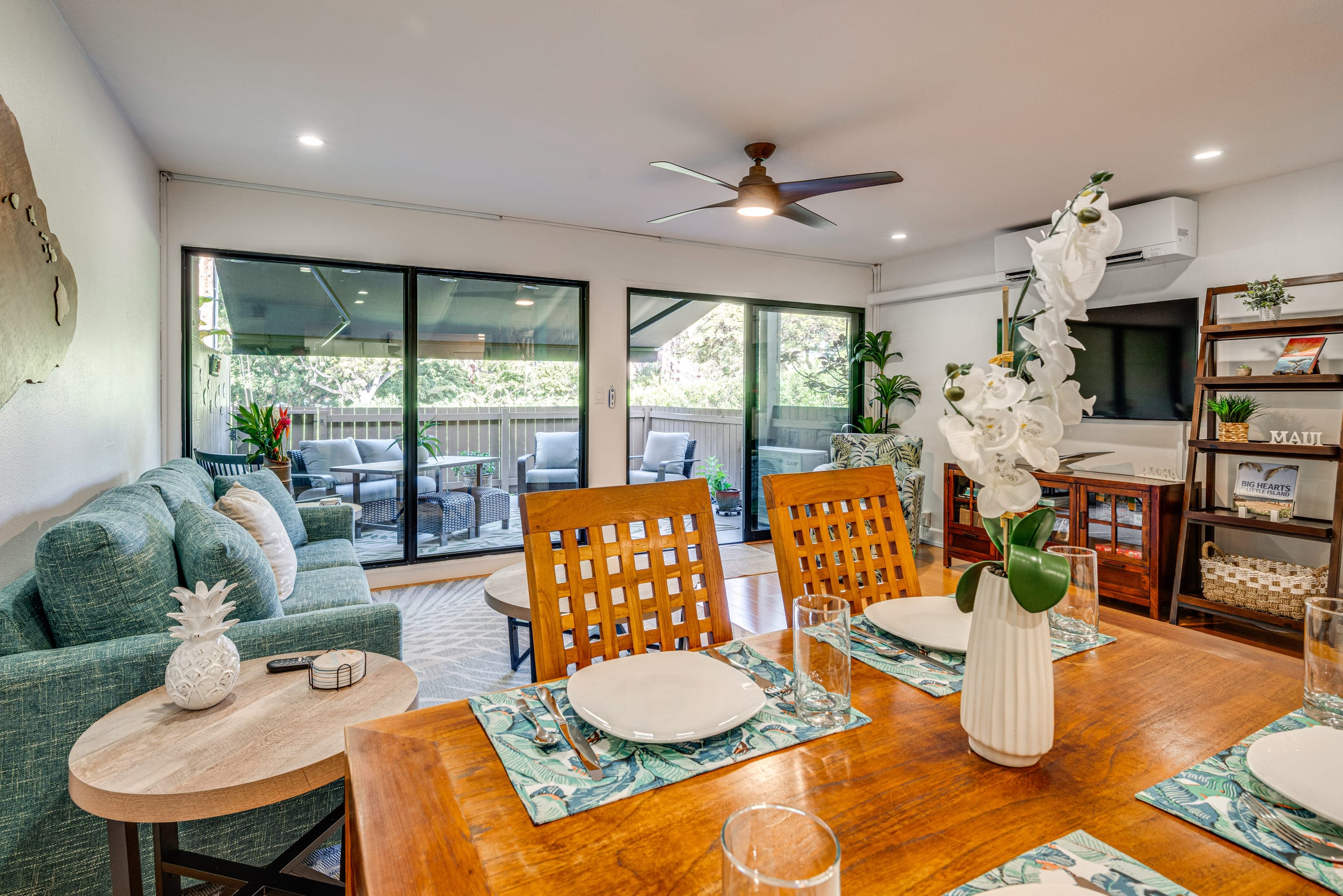 Townhouse in Lahaina · ★5.0 · 2 bedrooms · 4 beds · 2.5 private baths - Image 9