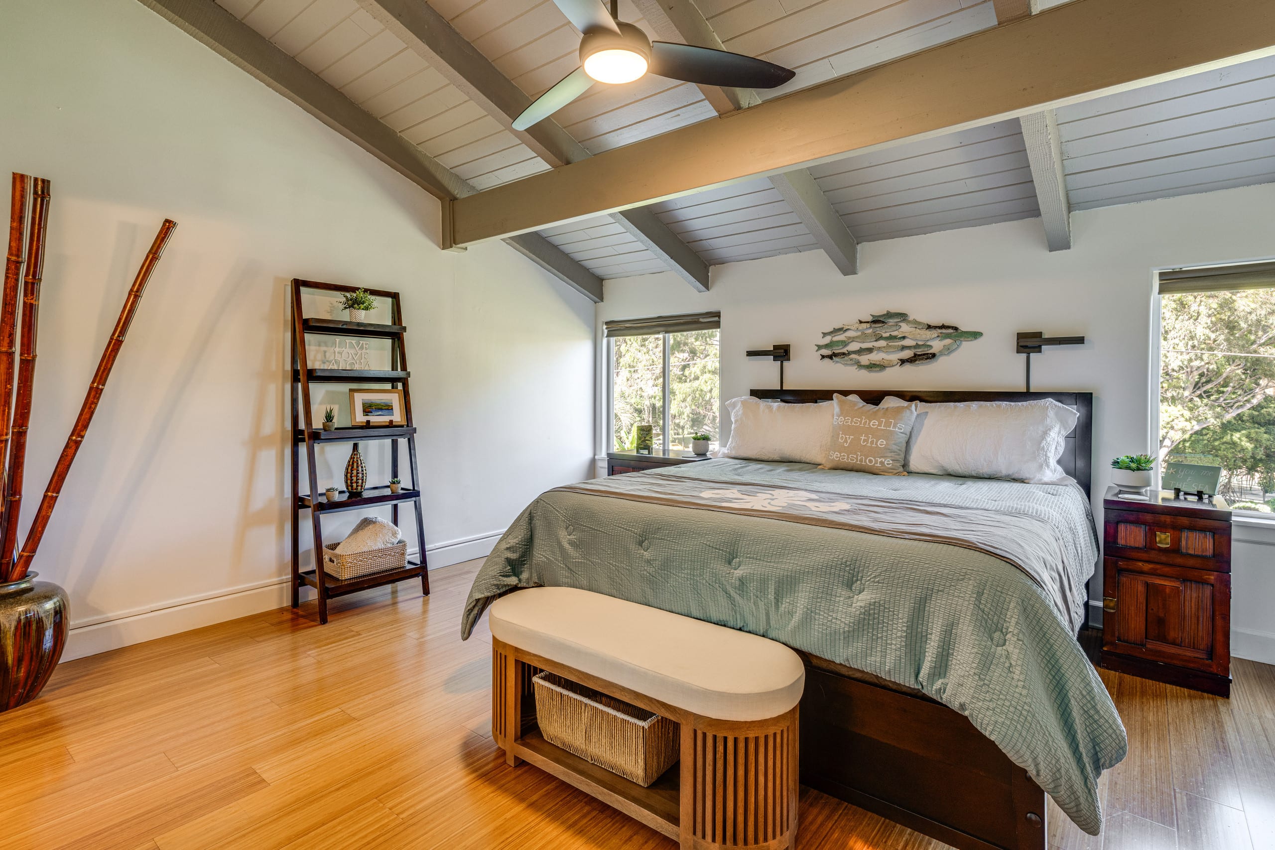 Townhouse in Lahaina · ★5.0 · 2 bedrooms · 4 beds · 2.5 private baths - Image 19