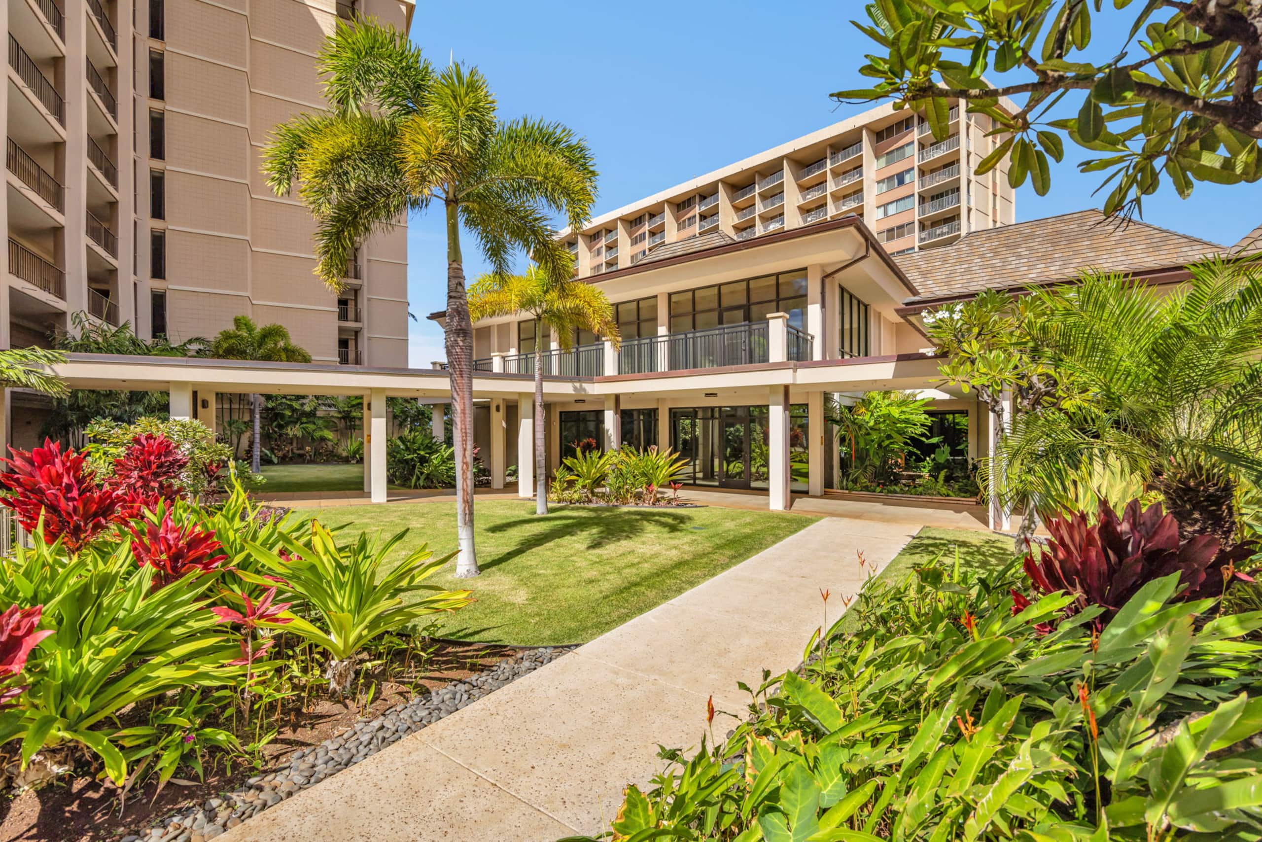 Condo in Lahaina · ★4.8 · Studio · 1 bed · 1 private bath - Image 40