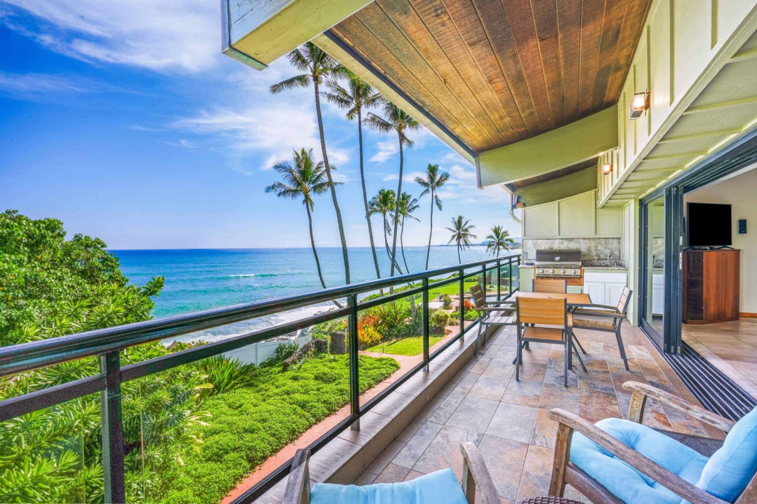 Luxury 2-Story Oceanfront Condo w/ Views & Pool - Main photo