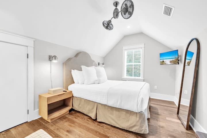 Bedroom #4 features a queen bed, smart tv and ensuite.