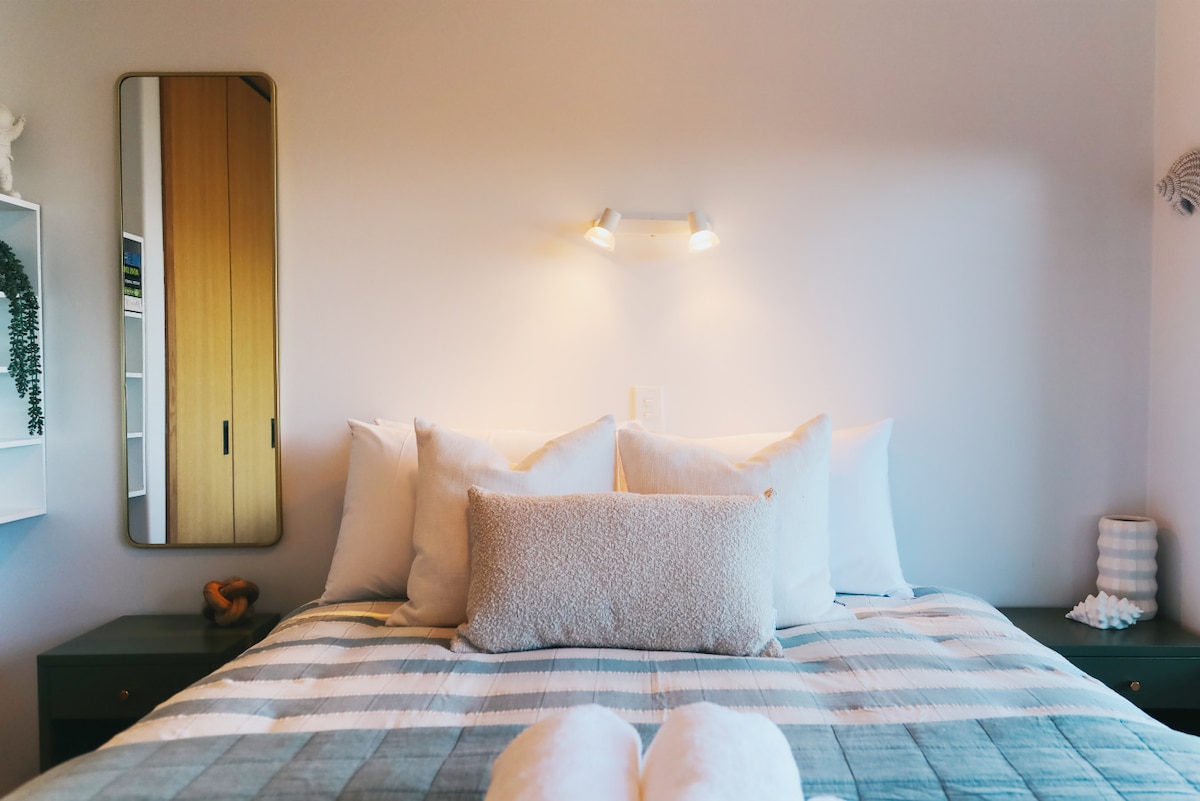 ห้องนอน 3 พร้อมเตียงคู่