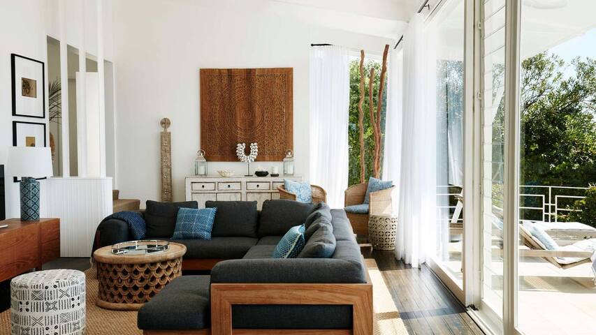 Pacific Blue gallery image 3