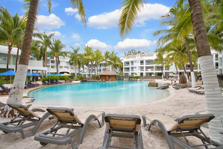 Belle Escapes 3434 Peppers Spa Suite - Palm Cove