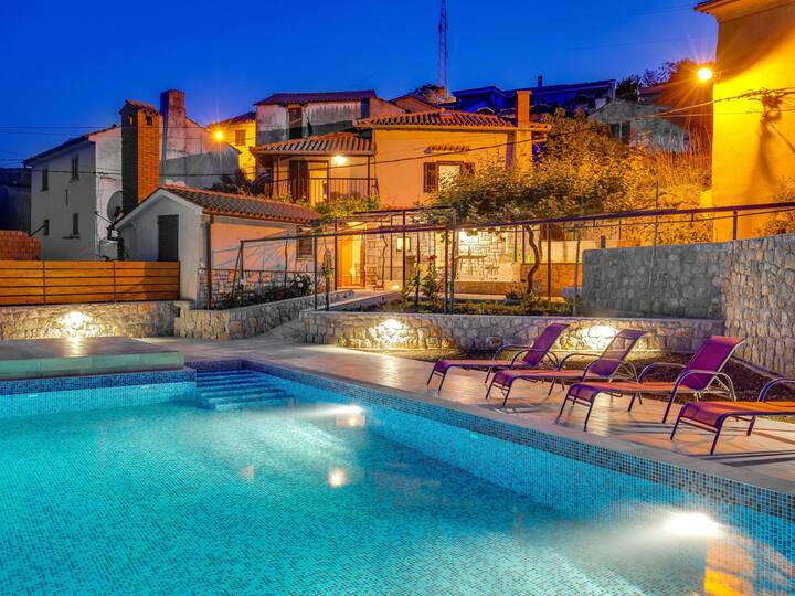 Mit Großem Garten Und Pool By Interhome - Mošćenička Draga