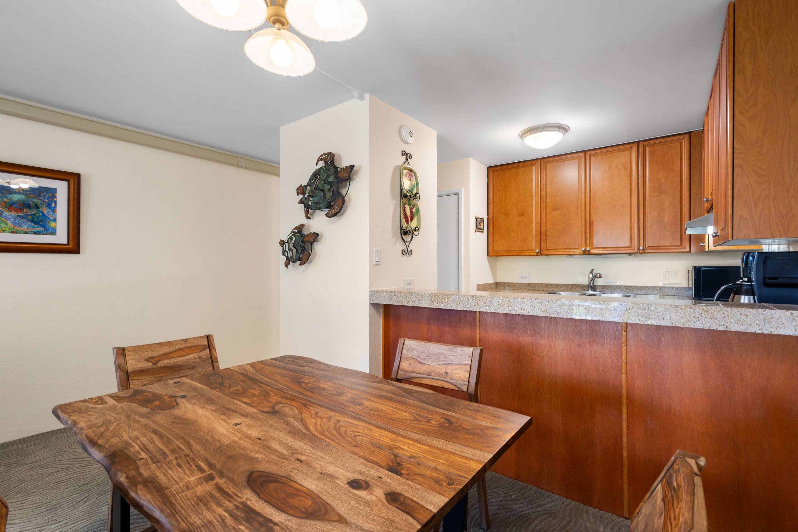 Beachy Ground-Floor Condo at Kamaole Sands - Photo 12