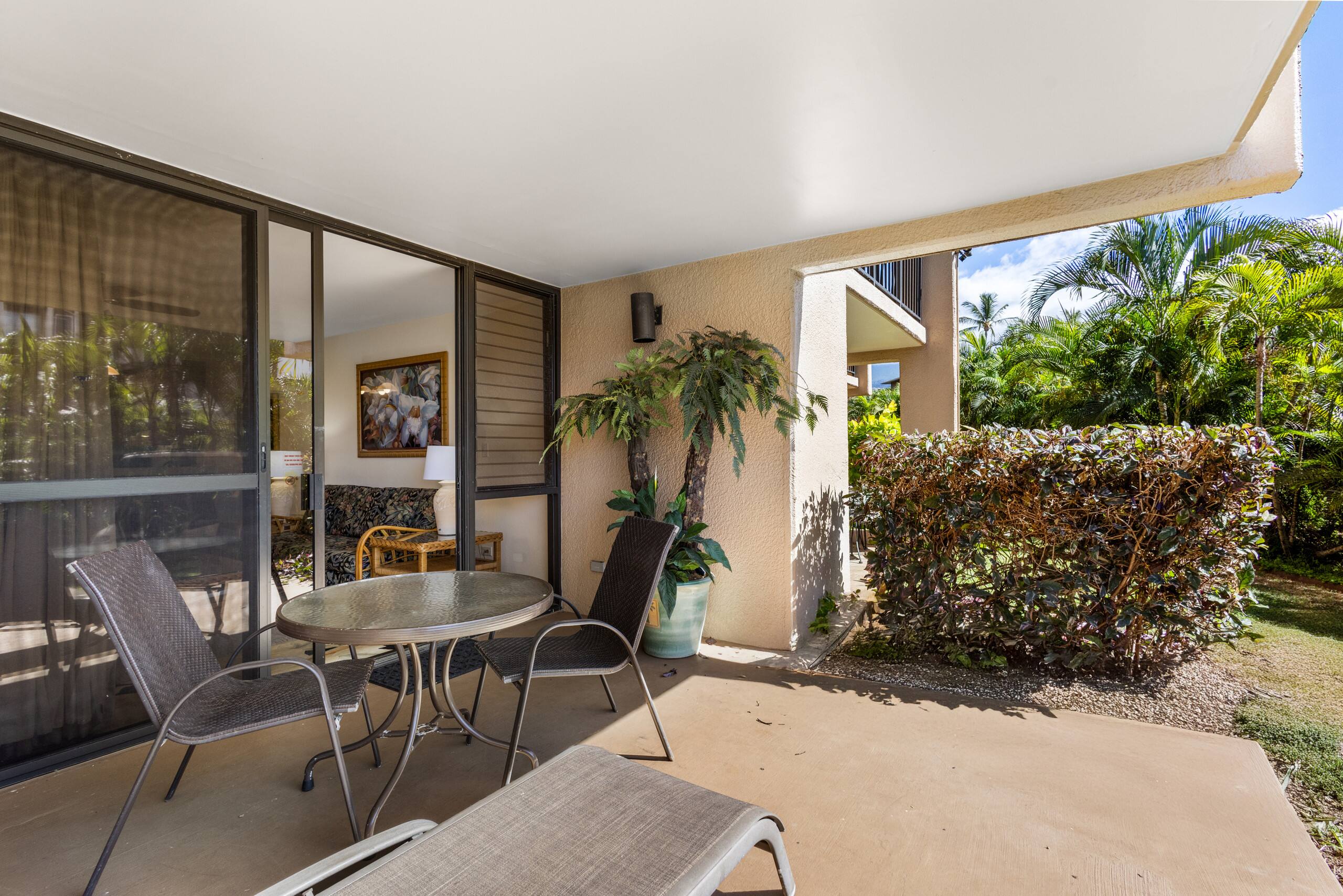 Beachy Ground-Floor Condo at Kamaole Sands - Photo 7
