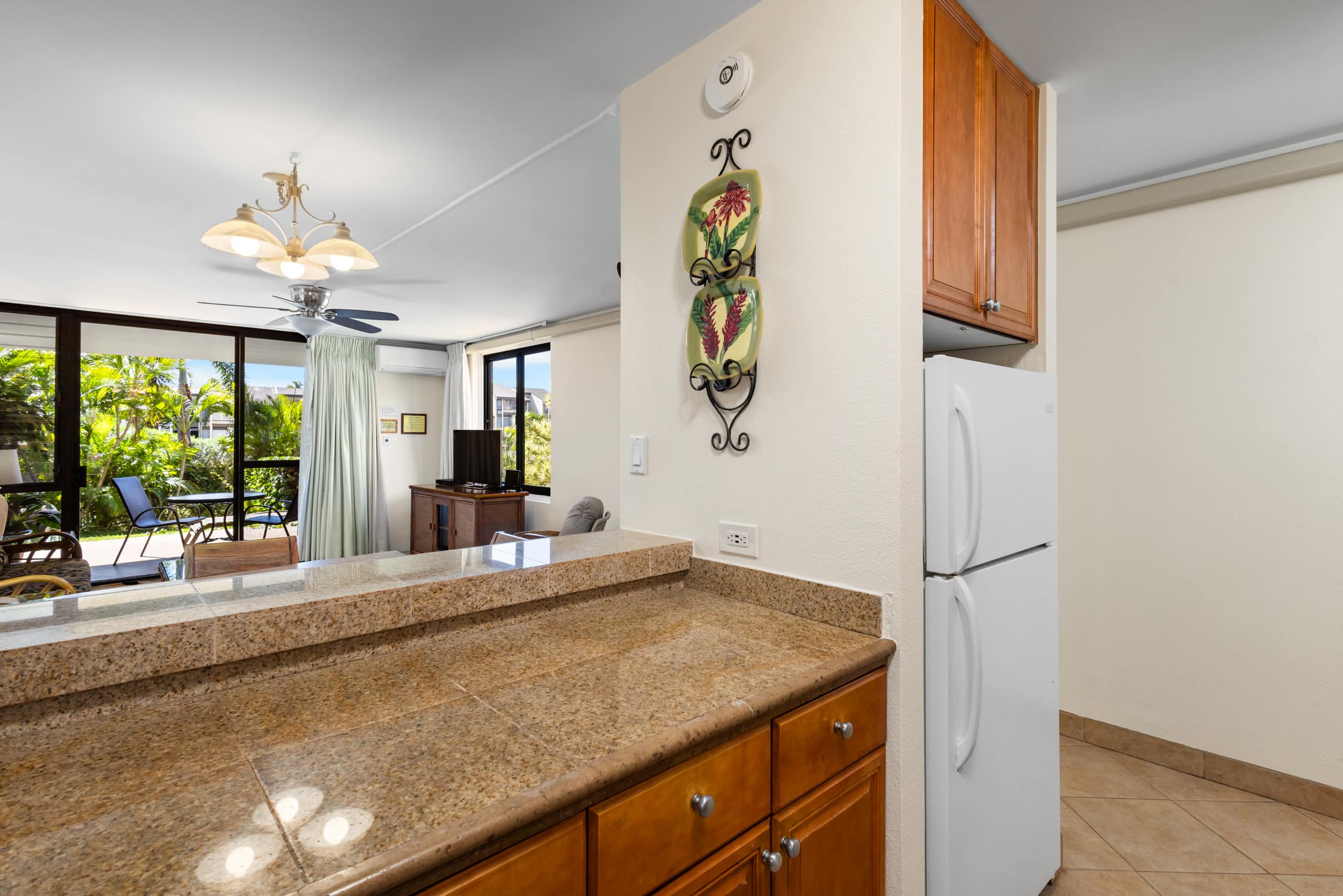 Beachy Ground-Floor Condo at Kamaole Sands - Photo 16