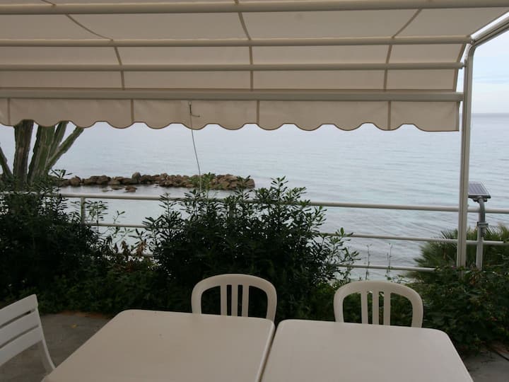 Wohnung 'Laura' Mit Blick Aufs Wasser By Interhome - Pizzo