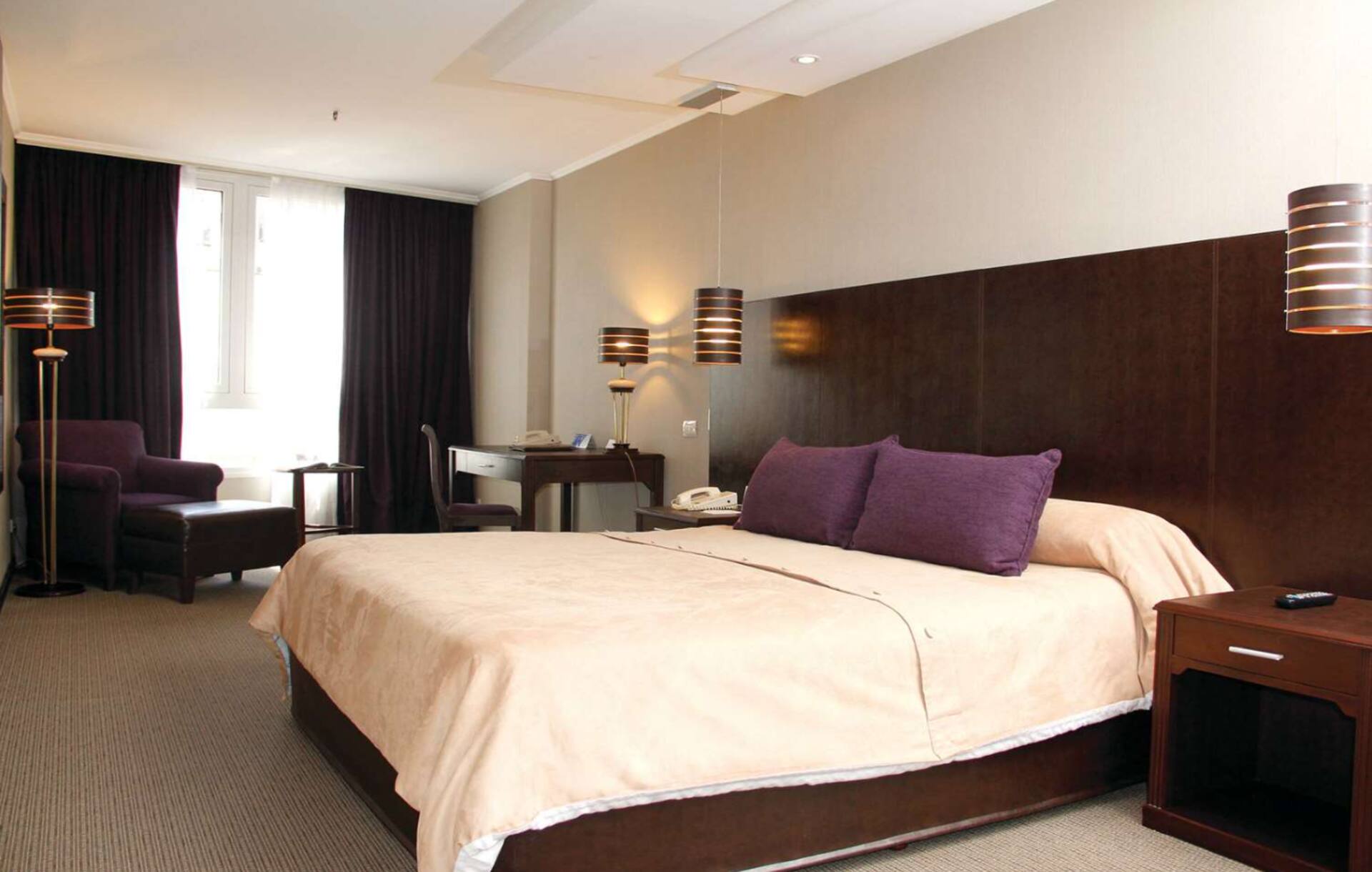 Superior king room in Retiro hotel