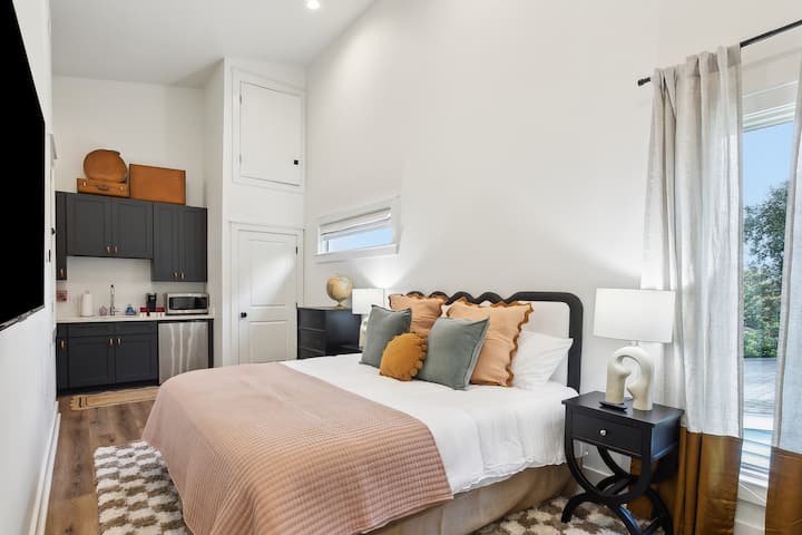 Modern Studio In Nola - Historic Vibes - New Orleans, LA