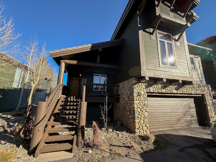 New! Snowcreek V #819 - Mammoth Lakes, CA