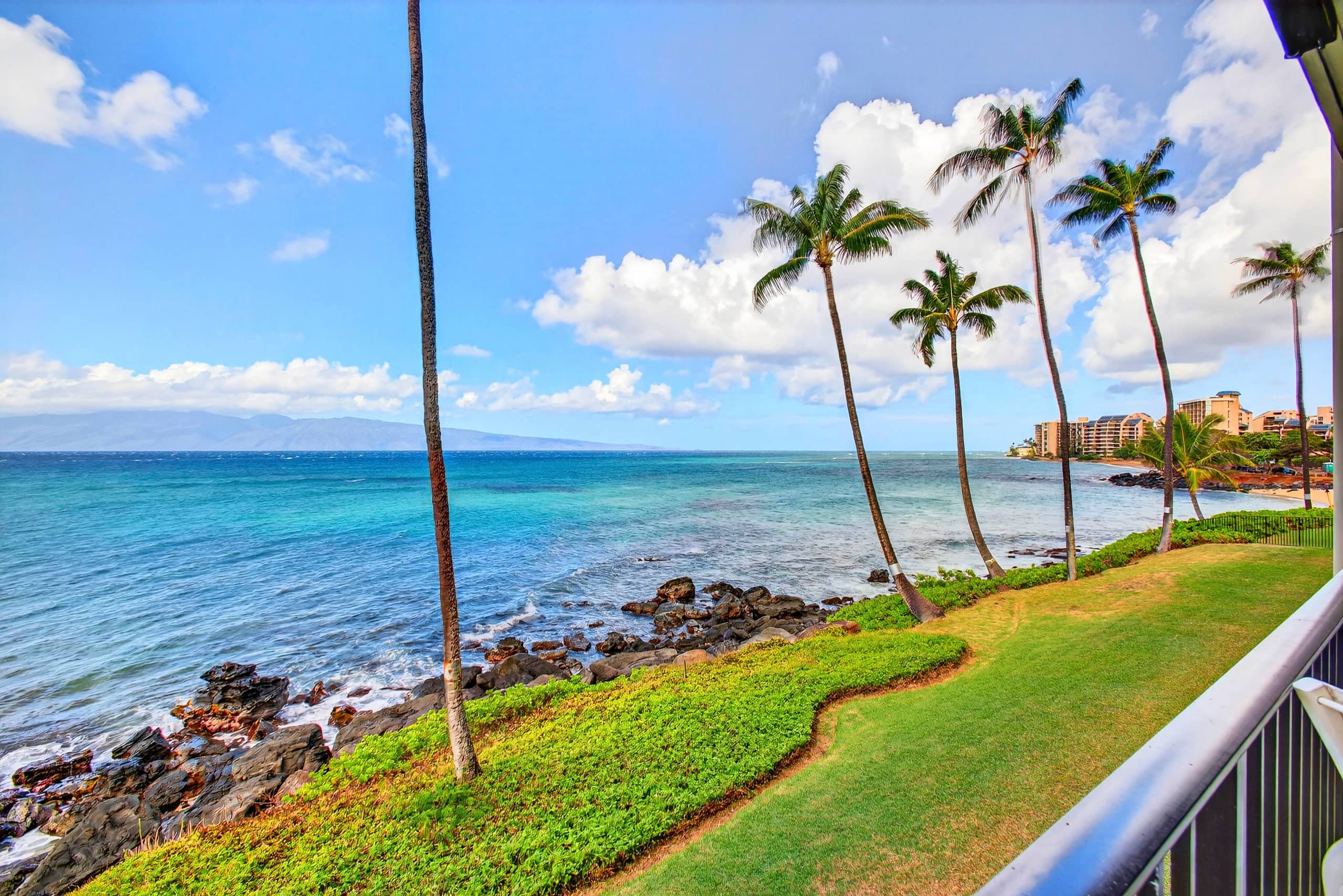 Coastal Elegance: A Fresh Oceanfront Gem - Image 33