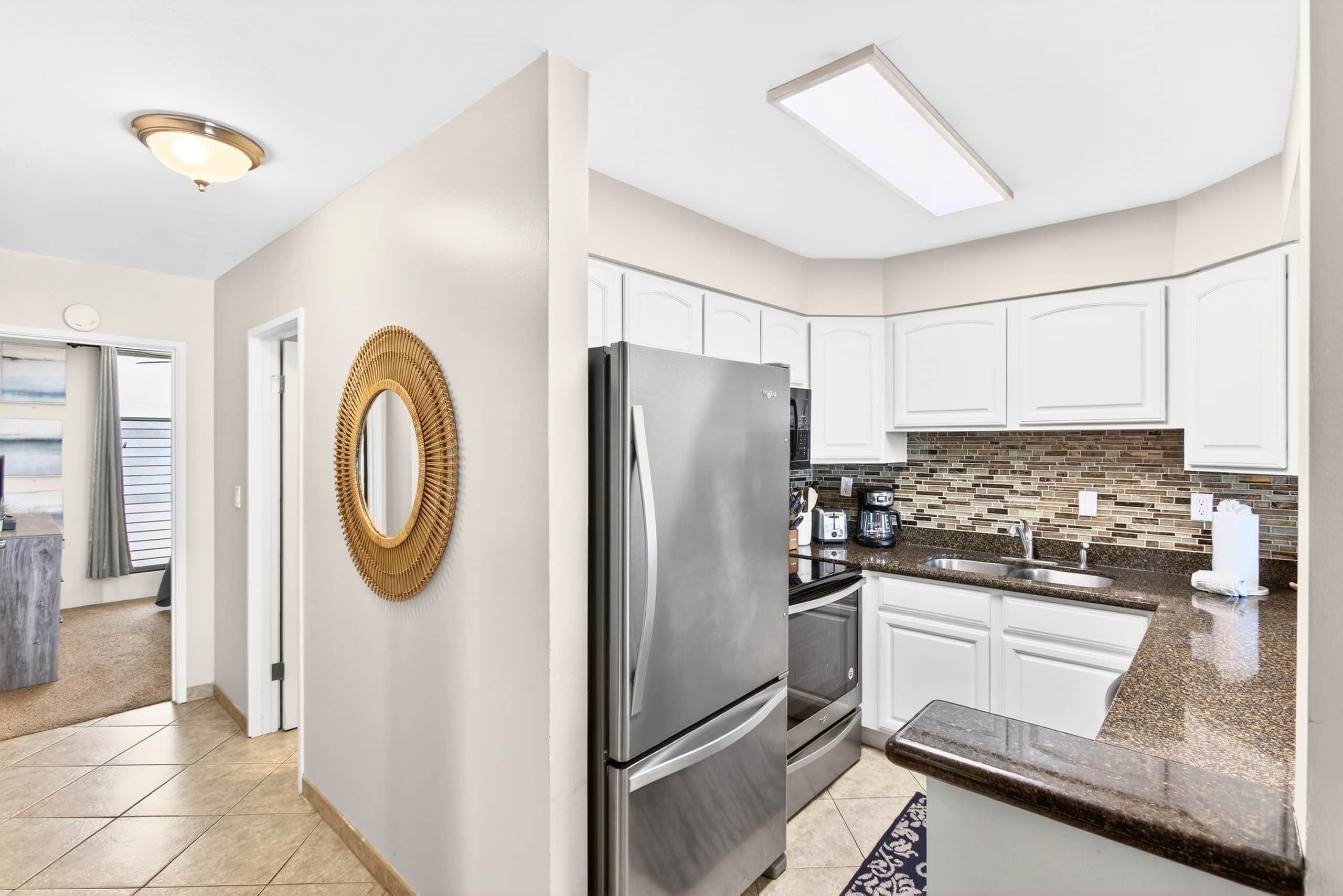 Coastal Elegance: A Fresh Oceanfront Gem - Image 21