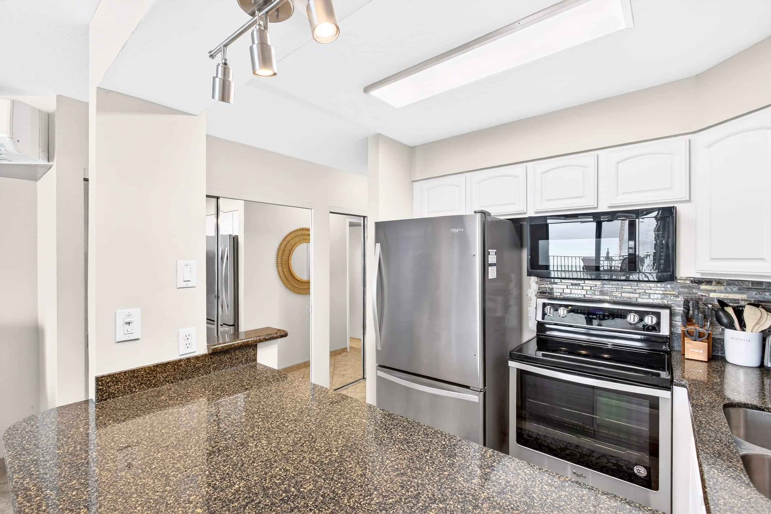 Coastal Elegance: A Fresh Oceanfront Gem - Image 16