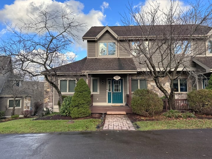 New, Walk To Wisp, Hot Tub, Stunning - Deep Creek Lake, MD