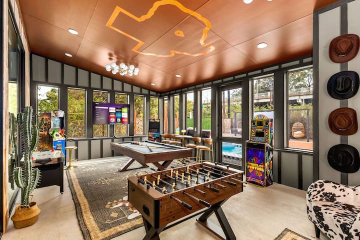 Silo ATX: Pool~Pickleball~Every Amenity! TX Top 10