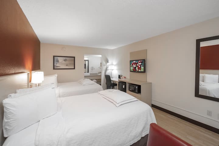 2 Peaceful Suites By Gulf Beaches And Garden - Naples, FL