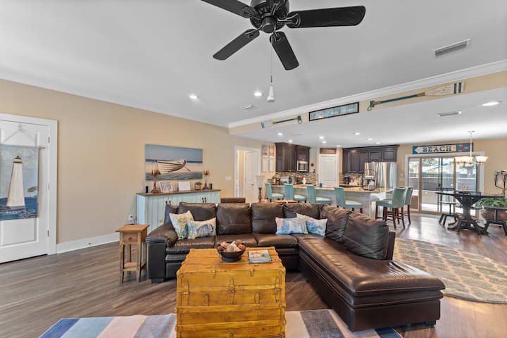 Family Home With Swim Spa And Fenced Yard - Foley, AL