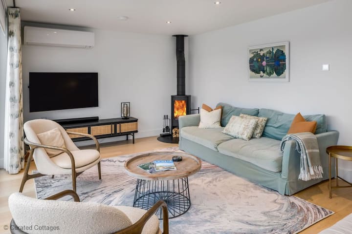 Luxury Lakeside Dorset Home - Sleeps 12 - Durdle Door