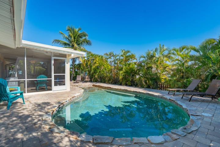 Private Pool|canal Front|beautiful Life On Madison - Fort Myers Beach, FL