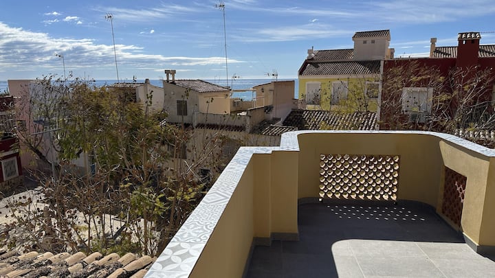 Precioso Dúplex Restaurado En Zona Tranquila Y Cer - Villajoyosa