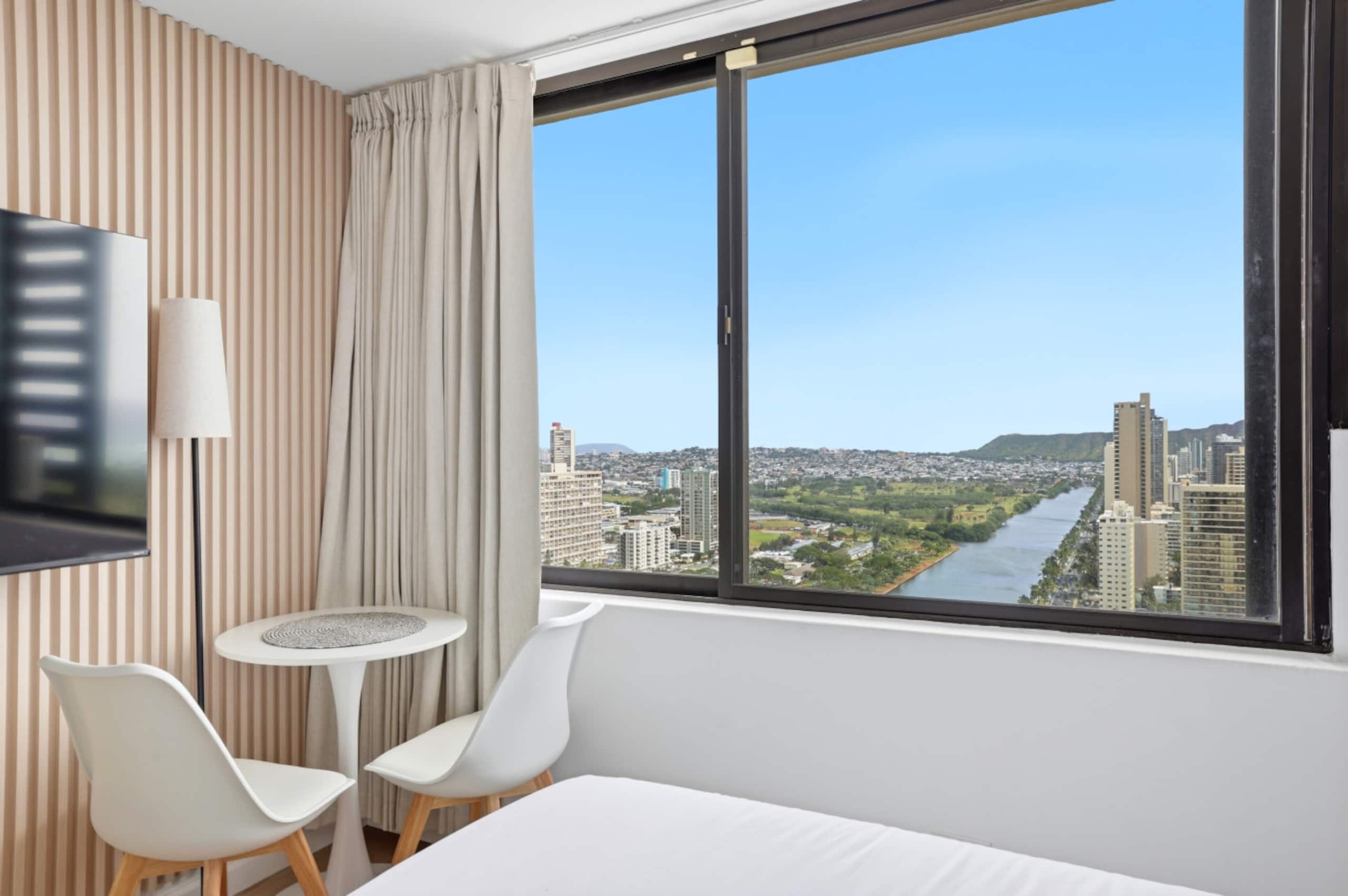 [New] Banyan Suite - Studio with Ocean View, Pool - Image 11