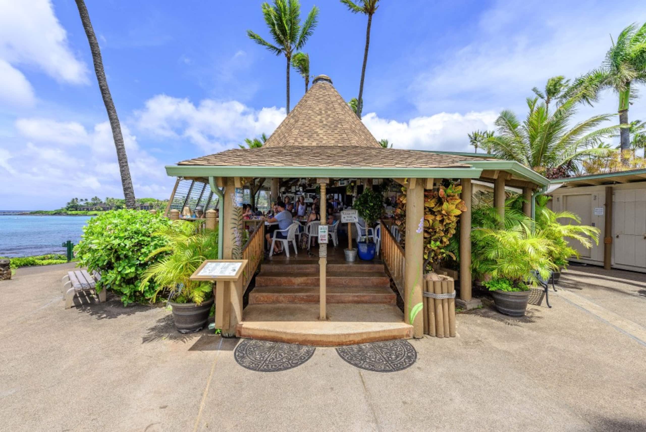 Condo in Lahaina · ★4.5 · 1 bedroom · 3 beds · 1 bath - Image 57