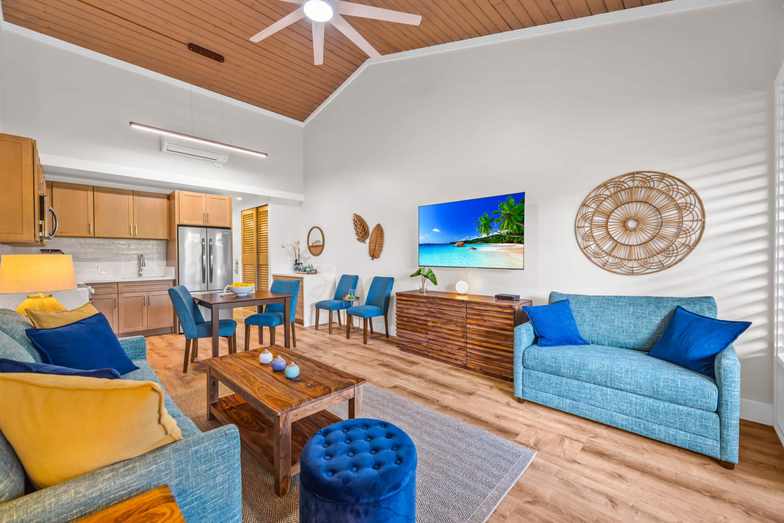 Condo in Lahaina · ★4.5 · 1 bedroom · 3 beds · 1 bath - Image 3