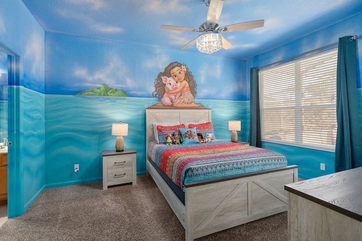 ห้องนอนใหญ่โมอานาควีนไซส์พร้อมห้องน้ำในตัว