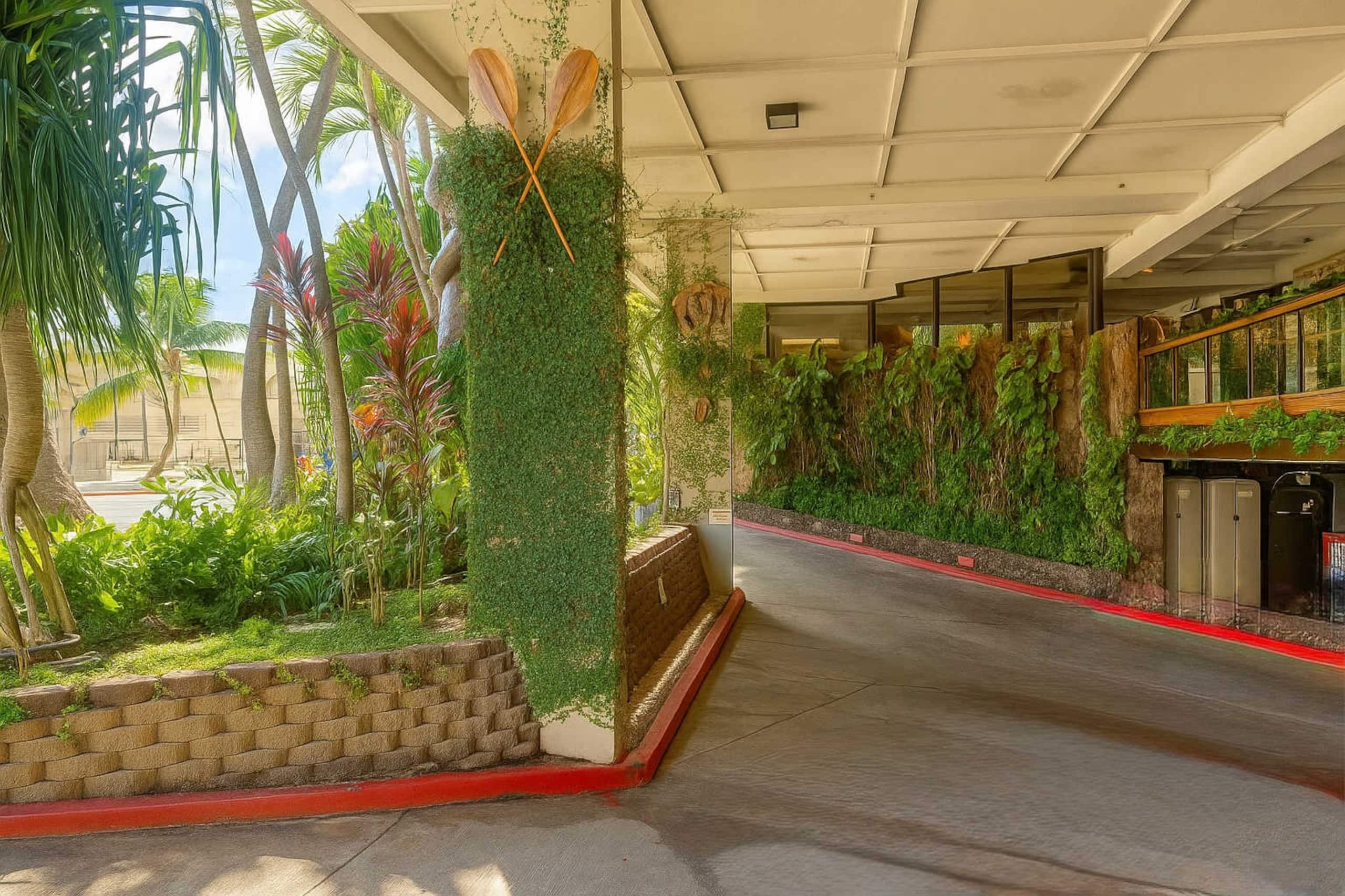 Waikiki 2BR/2BA w/ Ocean View Free Parking - Image 33