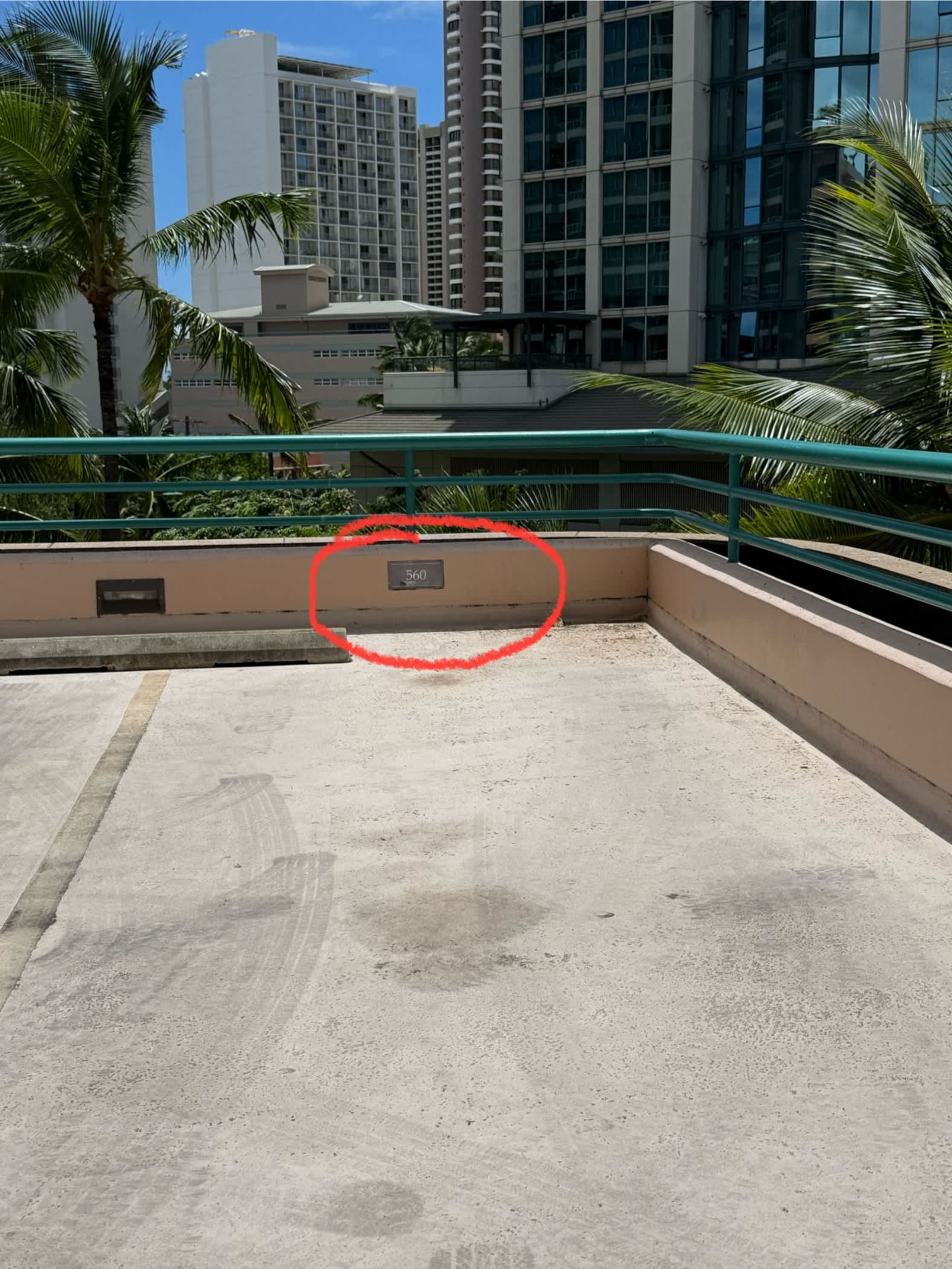Waikiki 2BR/2BA w/ Ocean View Free Parking - Image 22