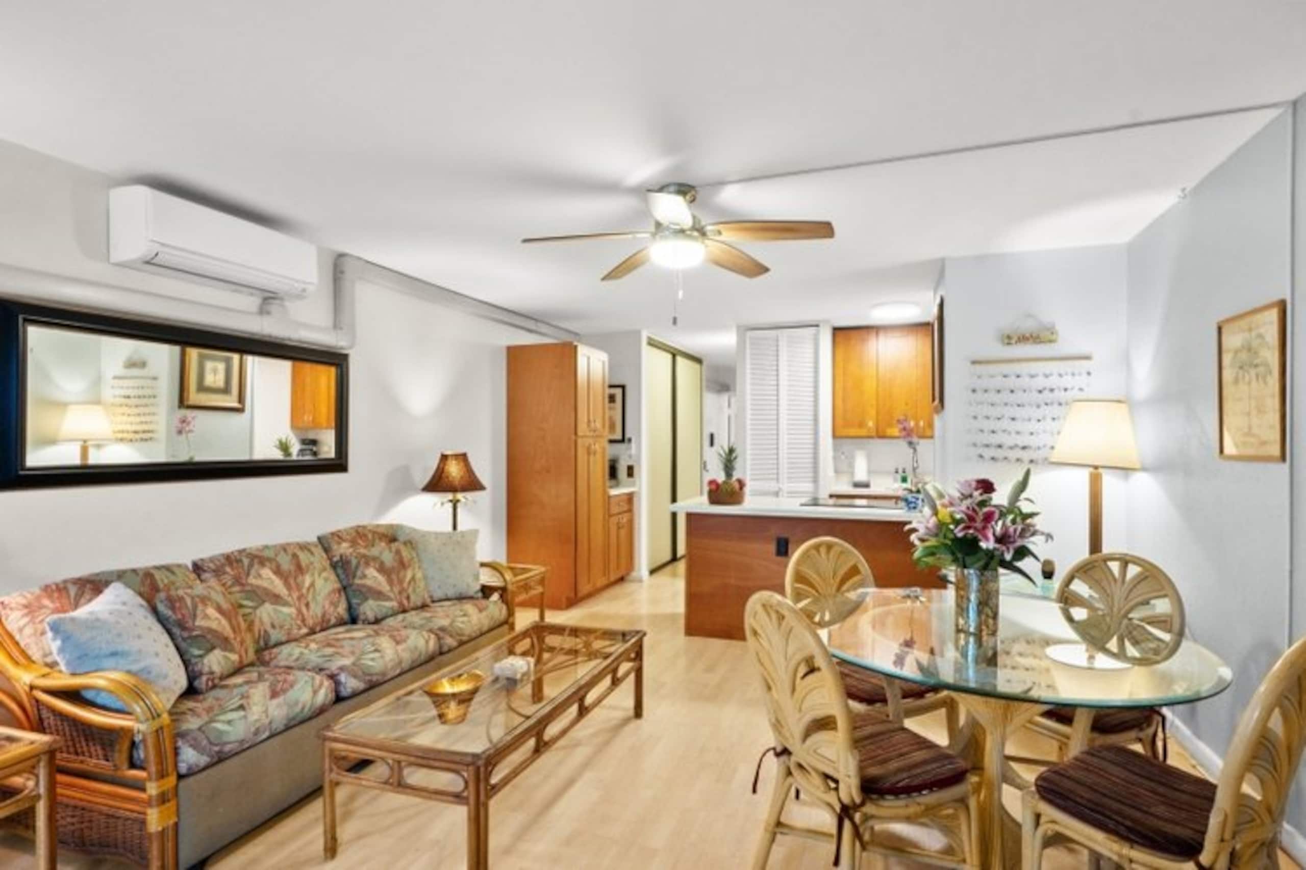Garden Setting*AC*Close to Beach*Central Location - Image 3