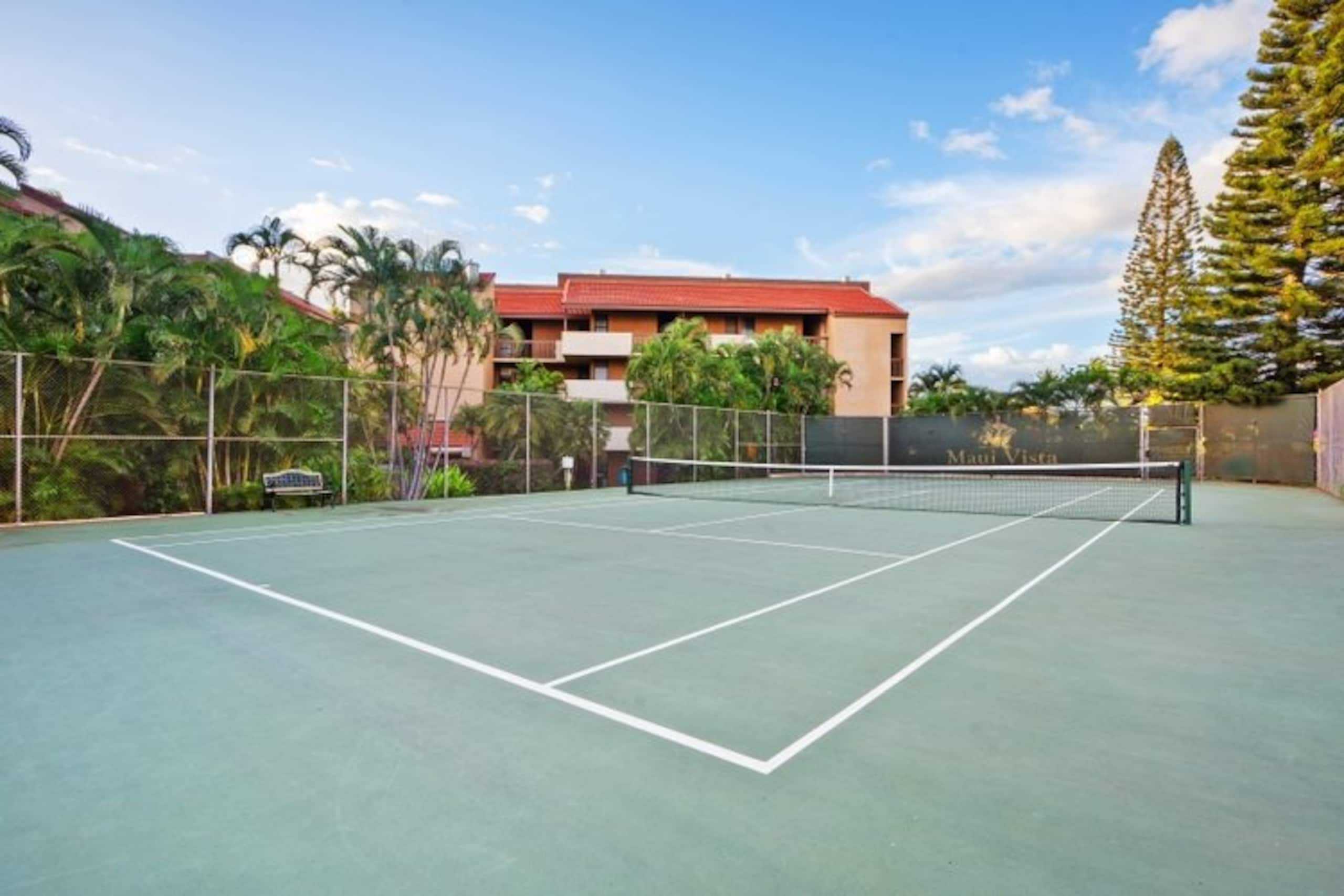 Garden Setting*AC*Close to Beach*Central Location - Image 10