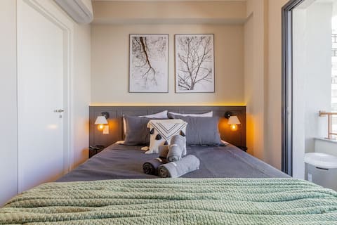 Conveniently located and fully furnished