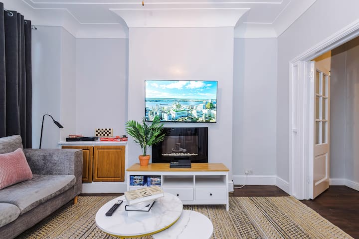 Weekend stays: a furnished AV Property home let for this length of stay