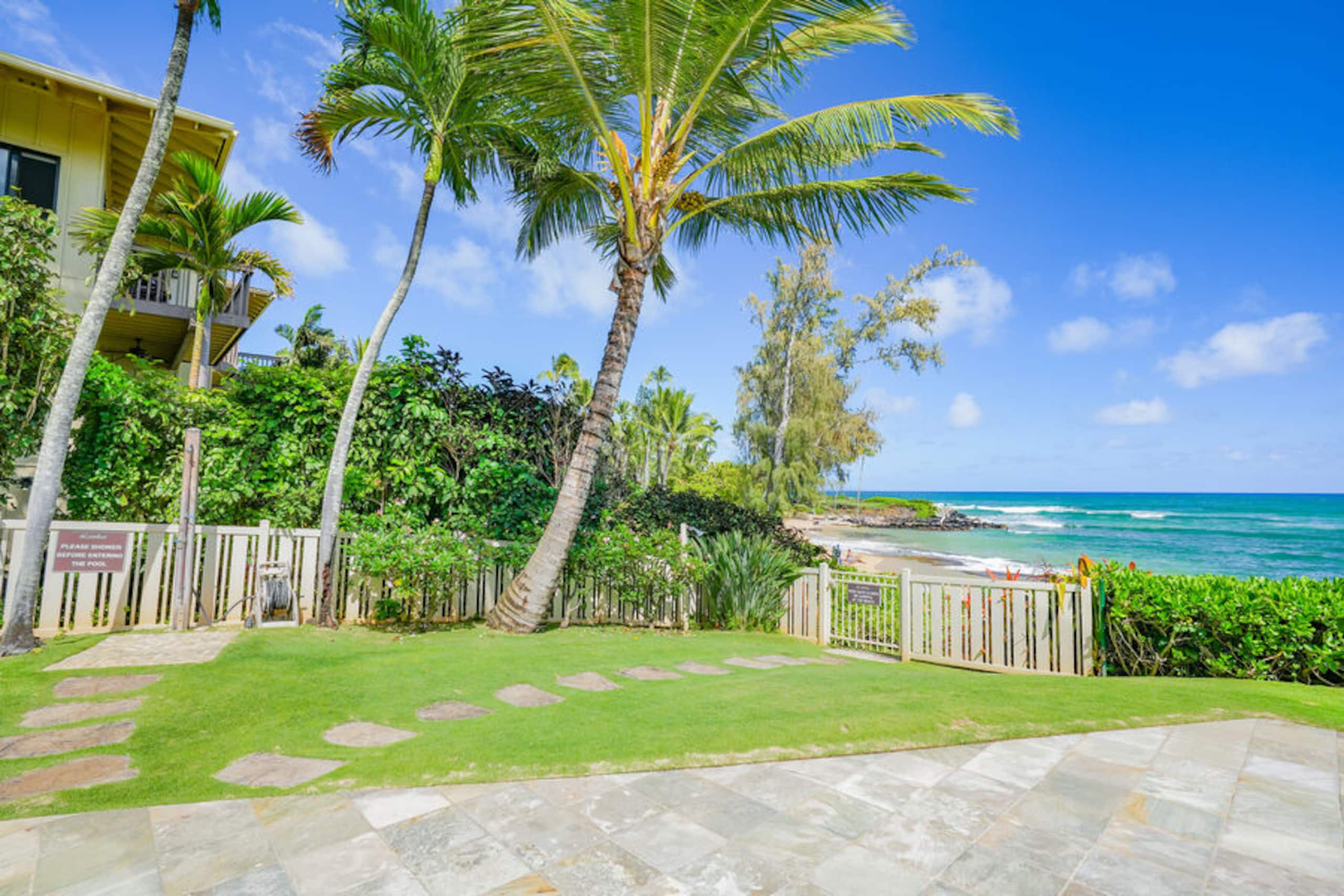 Condo in Kapaa · ★5.0 · 2 bedrooms · 2 beds · 2 baths - Image 42