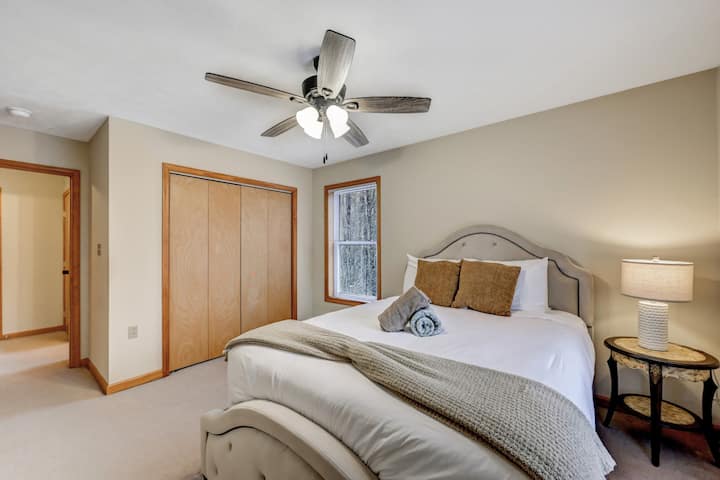 1155 Shasta Dr 56