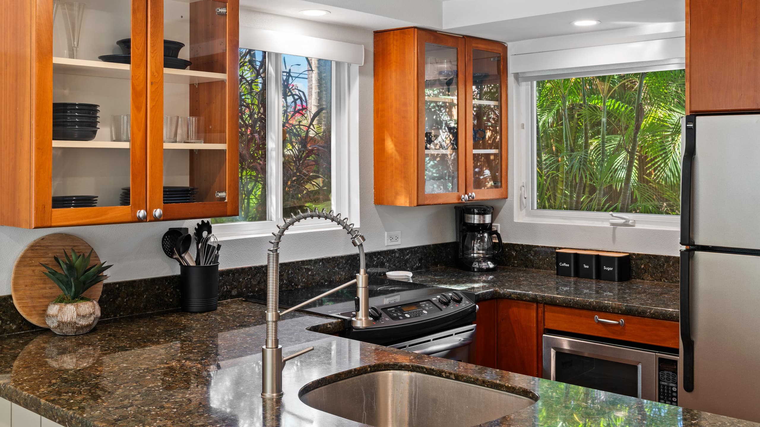 Condo in Kihei · ★5.0 · 1 bedroom · 1 bed · 1.5 private baths - Image 38